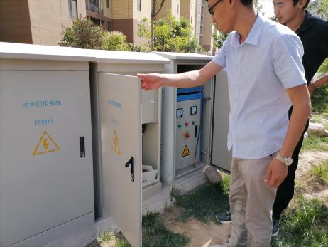 （图11：青棠湾雨水回用系统控制柜）.jpg