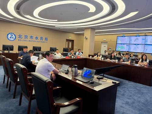 会议现场.jpg 会议现场.jpg